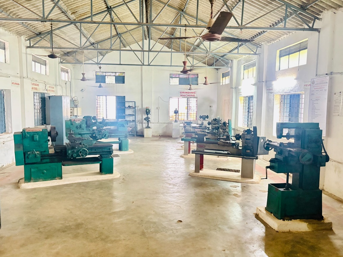 Machine Tools Image 1