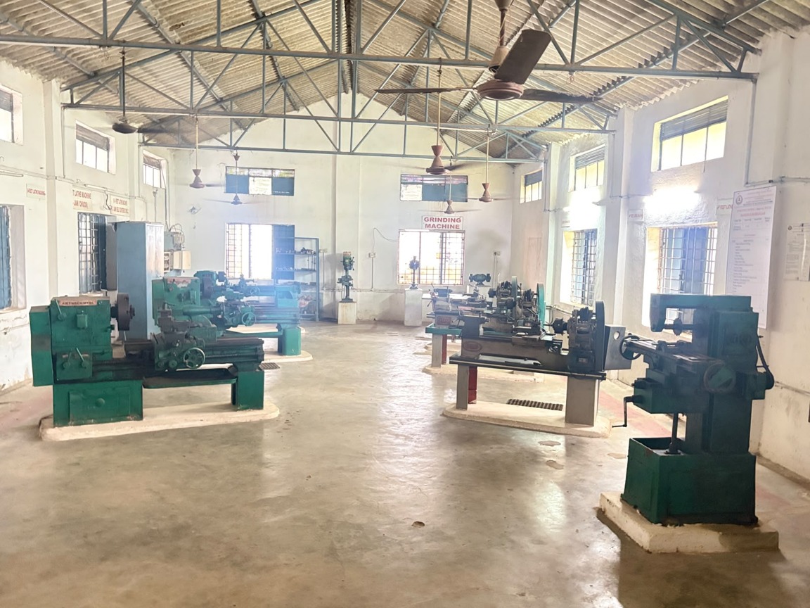 Machine Tools Image 3